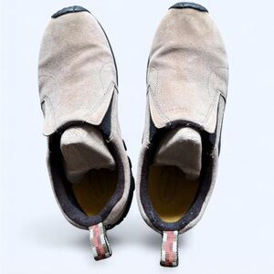 Merrell Tan Suede Slip-On Hiking Shoes Great Traction for Hiking!